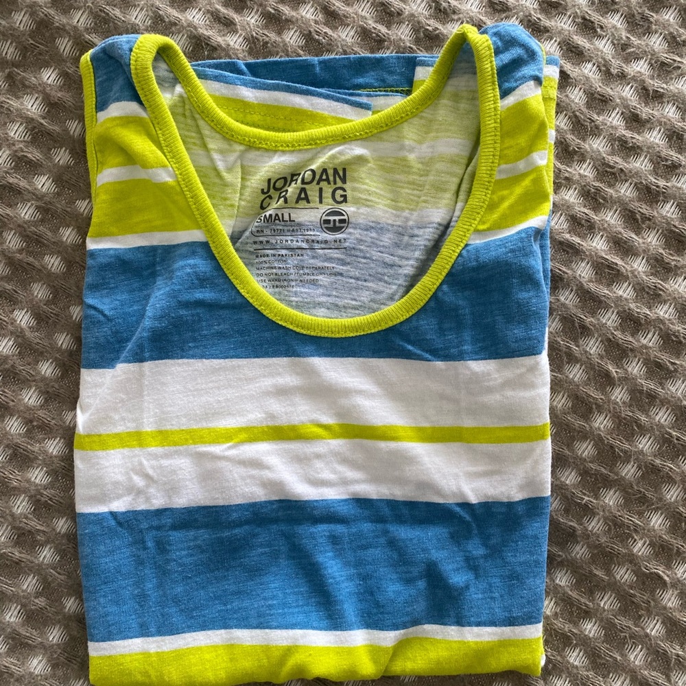 Tank top - size small